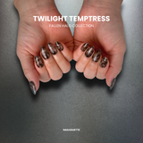 TWILIGHT TEMPTRESS